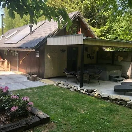 Chalet Bord De L'eau Bievre